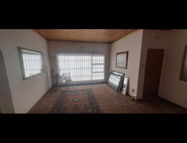 5 BEDROOM HOUSE FOR SALE IN ELSPARK